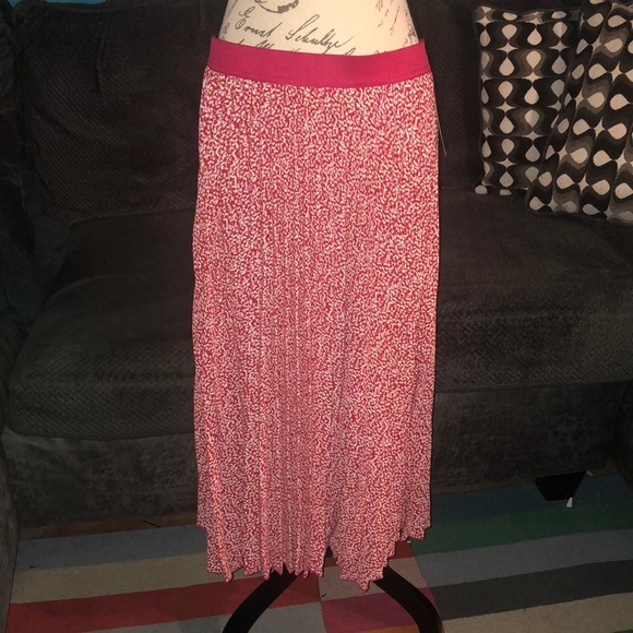 NWT Vince Camuto Pleated Maxi Skirt, Large - Picture 1 of 7